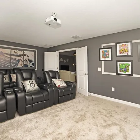 8812Cruden Villa